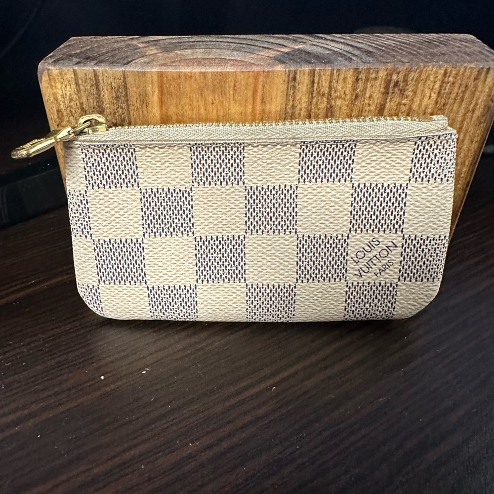 Louis Vuitton damier azur key pouch